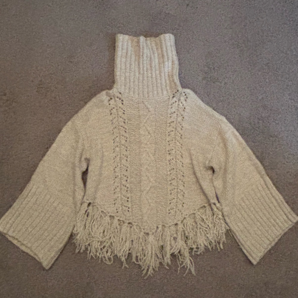 Cupcakes and Cashmere Turtleneck Sweater SZ.S